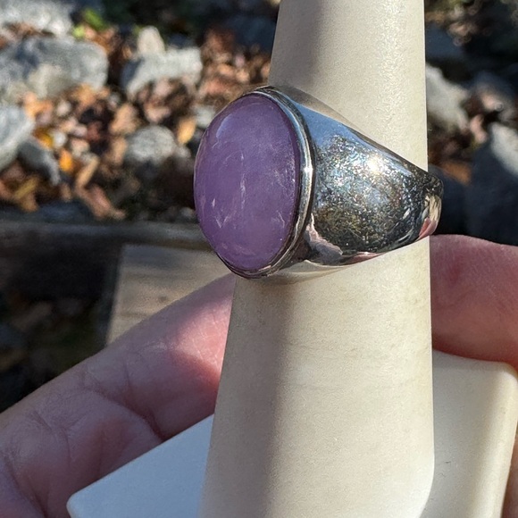 925 Purple Jade Ring - Picture 8 of 12